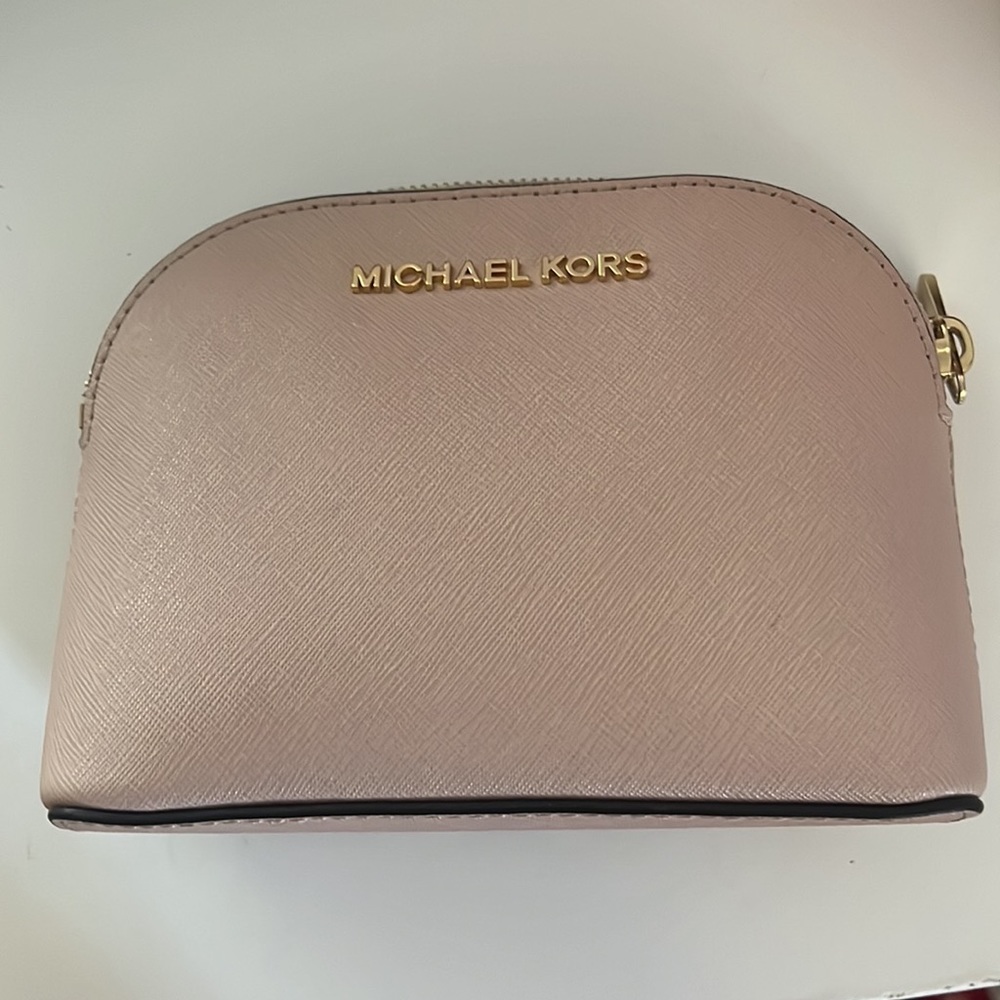 Pink Michael Kors Makeup Bag